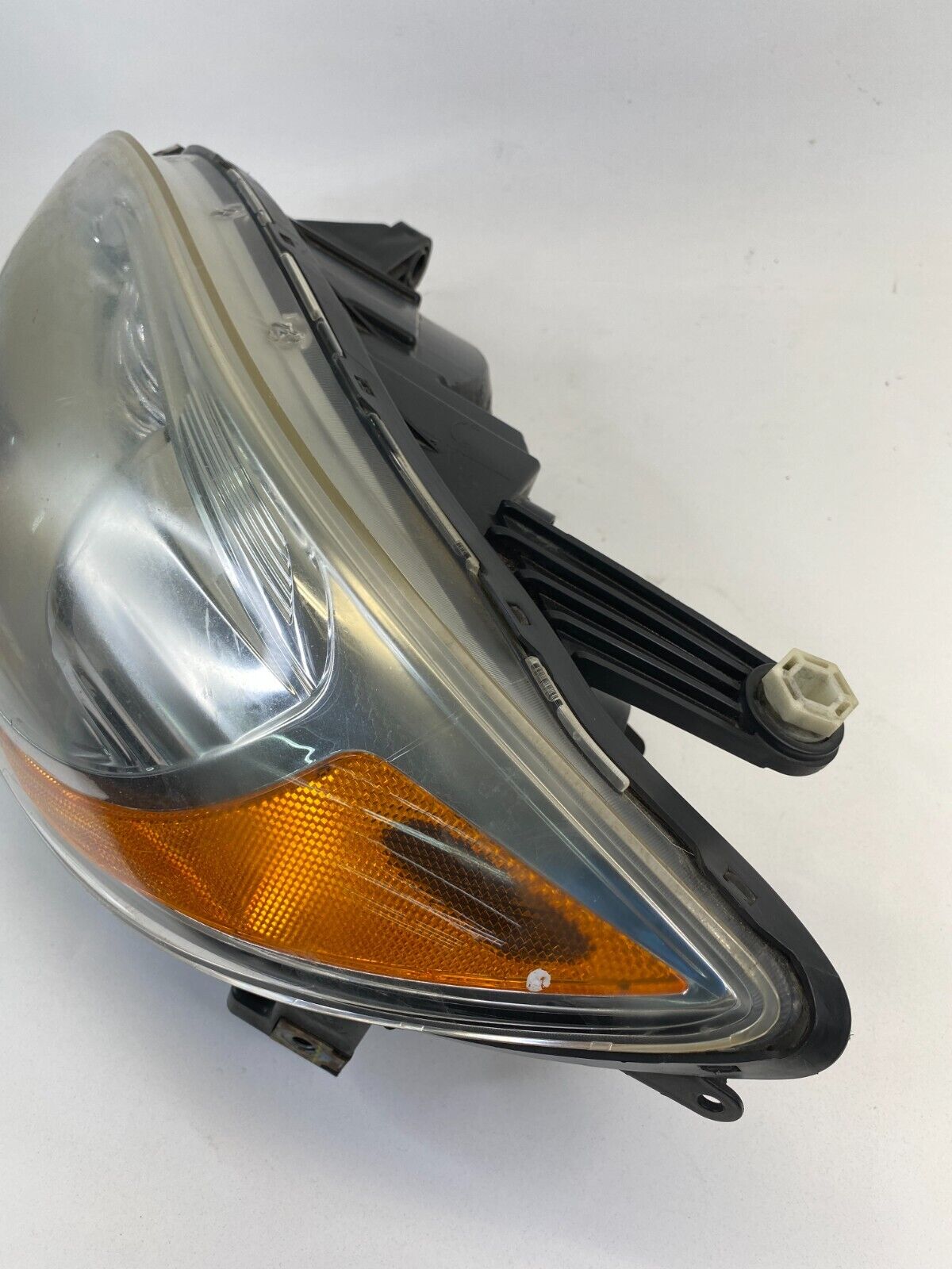 11-14 Chrysler 200 Sedan Left Driver Side Headlight Headlamp Halogen 05182591AA