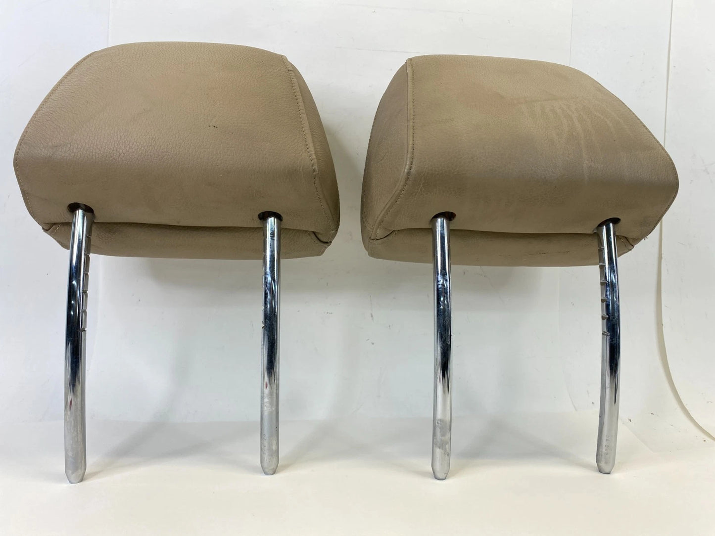 07 08 BMW 328XI 07-12 328I FRONT LEFT & RIGHT SEAT HEADREST HEAD REST PAIR SET