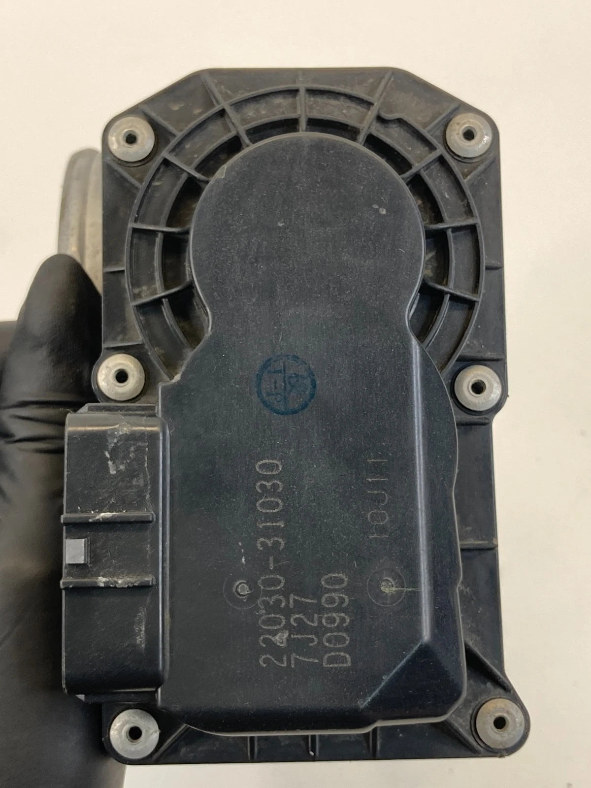 2008-2013 TOYOTA HIGHLANDER 3.5L THROTTLE BODY THROTTLE VALVE 22030-31030 OEM