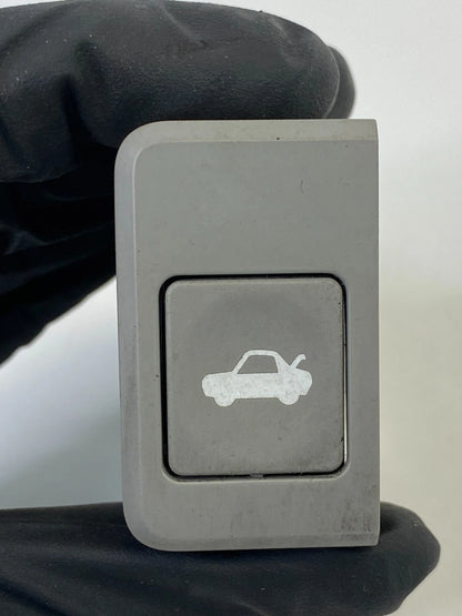 2004-2006 KIA SPECTRA SEDAN TRUNK DECK LID RELEASE OPEN SWITCH BUTTON OEM