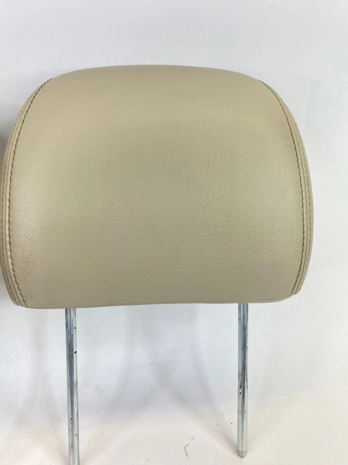 2003-2006 CHEVROLET TAHOE FRONT LEFT & RIGHT SEAT HEADREST HEAD REST PAIR SET
