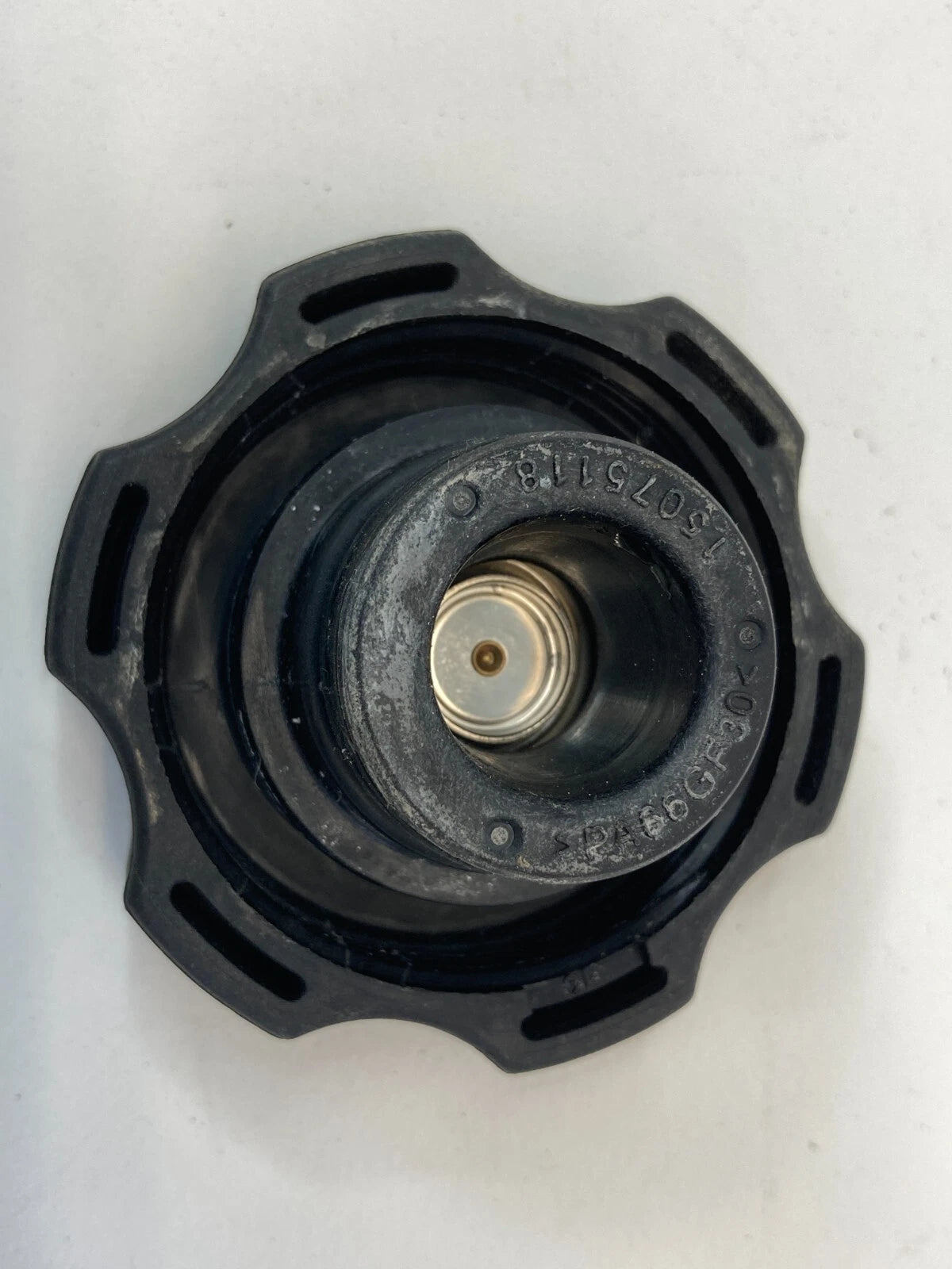 05-10 PONTIAC G6 2.4L L4 RADIATOR COOLANT RESERVOIR TANK CAP COVER 15075118 OEM