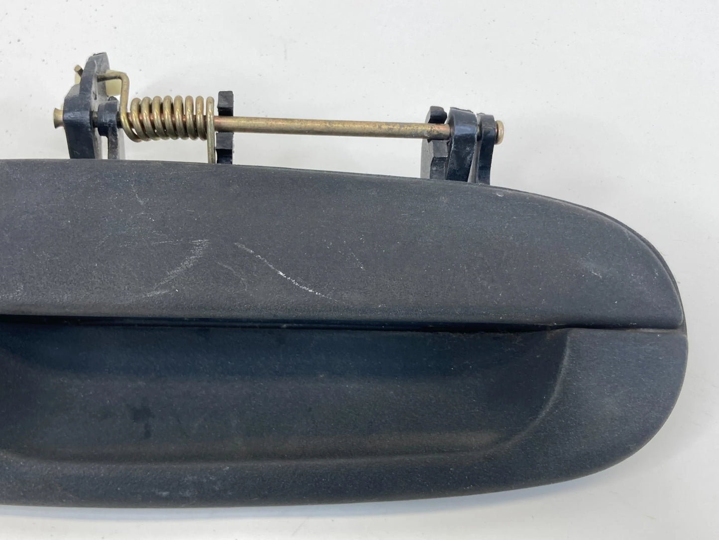 02-09 CHEVROLET TRAILBLAZER FRONT RIGHT SIDE EXTERIOR OUTER DOOR HANDLE 15248284