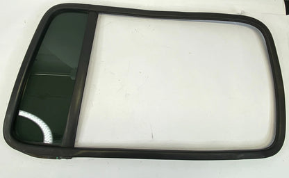 2006-2011 CHEVROLET HHR REAR RIGHT OUTER VENT GLASS W/ WEATHERSTRIP SEAL OEM