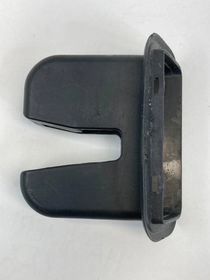 2006-2011 AUDI A6 REAR TRUNK LOCK LATCH COVER TRIM ONLY 4E0-827-520 OEM