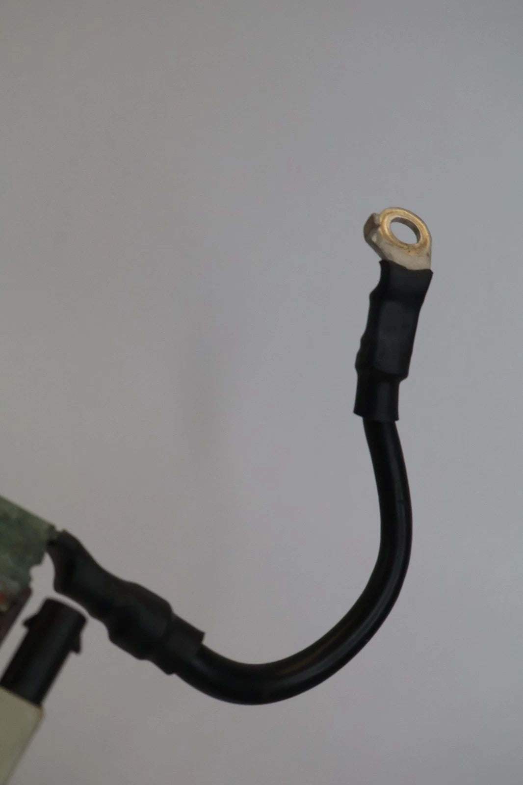 2012-2017 HYUNDAI ACCENT BATTERY NEGATIVE CABLE TERMINAL 37180-1R500 OEM