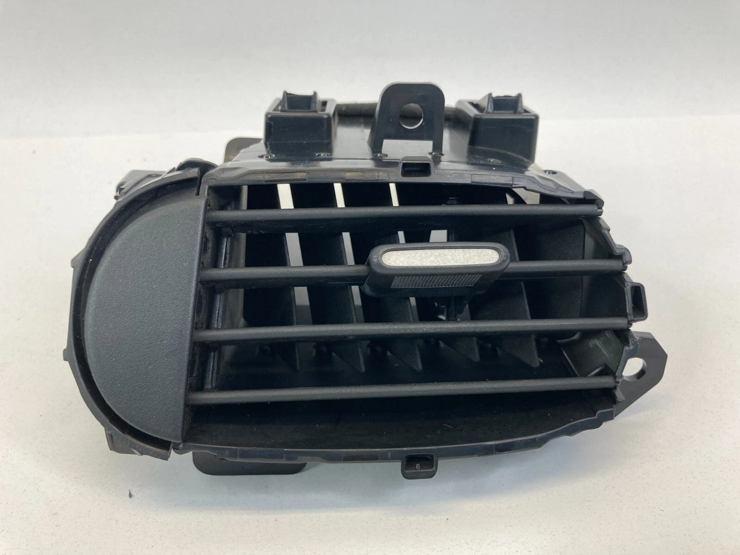 2009-2014 NISSAN CUBE CENTER LEFT DASH AC AIR VENT DUCT GRILLE 68751-1FA0A OEM