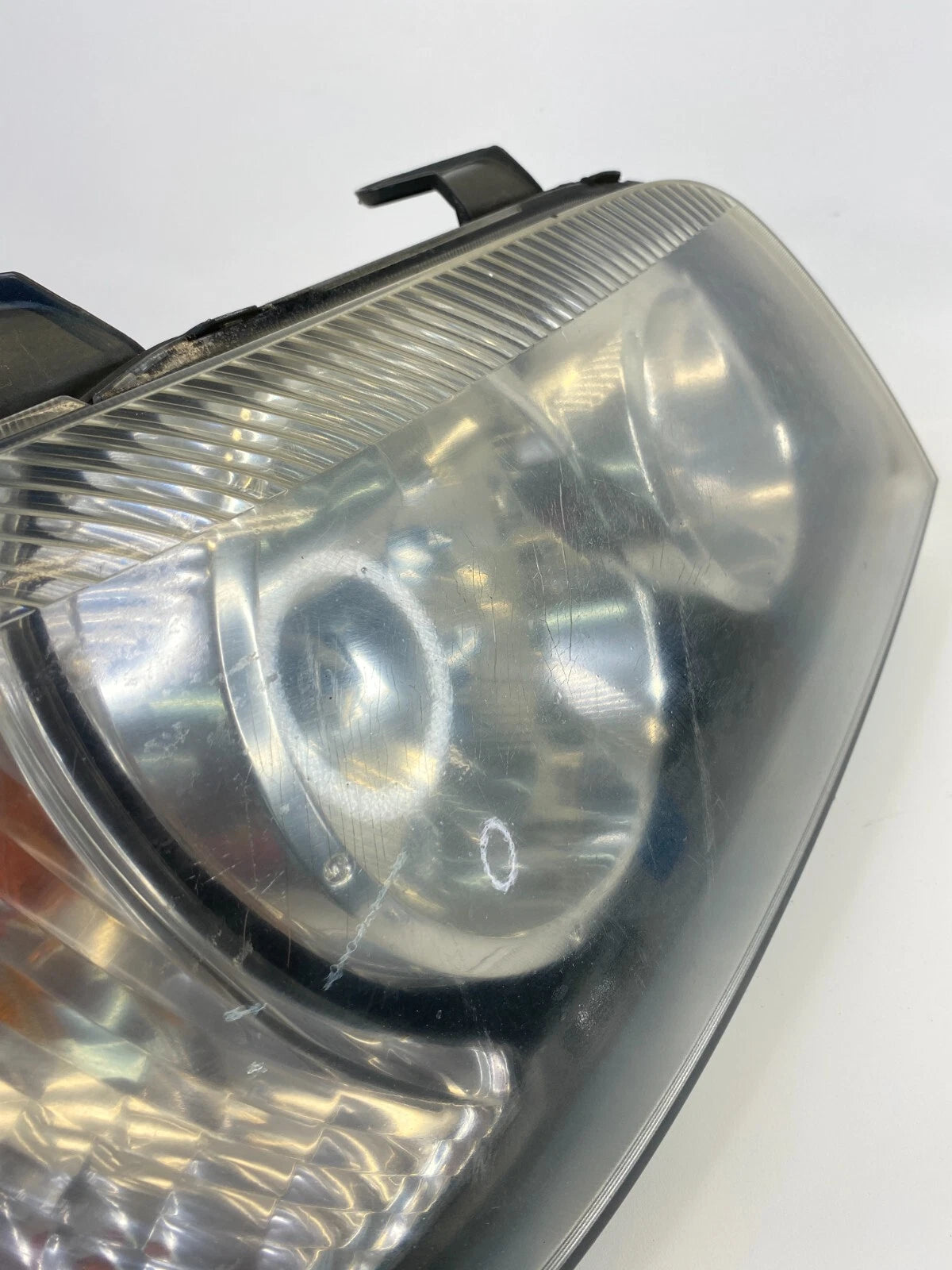 2001-2003 TOYOTA HIGHLANDER PASSENGER RIGHT RH HEADLIGHT LAMP 99226-81017 OEM