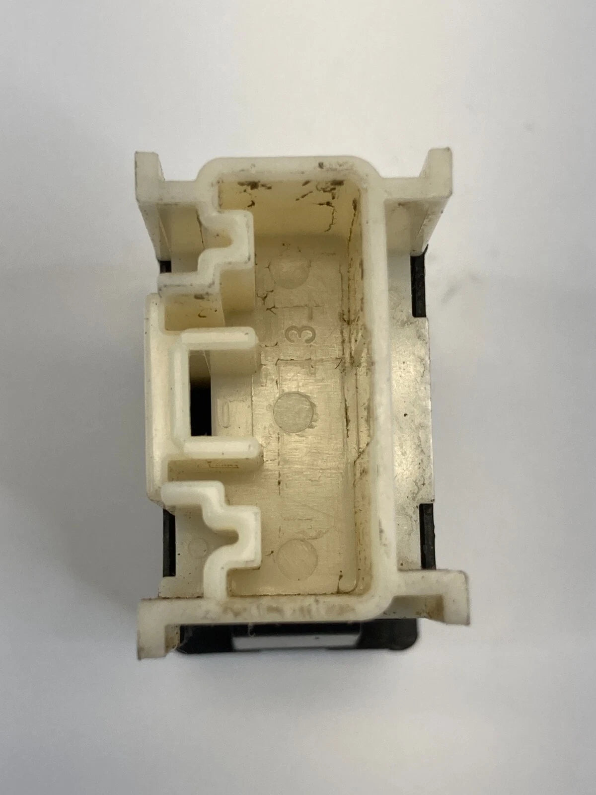 2012-2015 MAZDA 5 DASH CENTER EMPTY BLANK CONTROL SWITCH BUTTON FILLER 759170