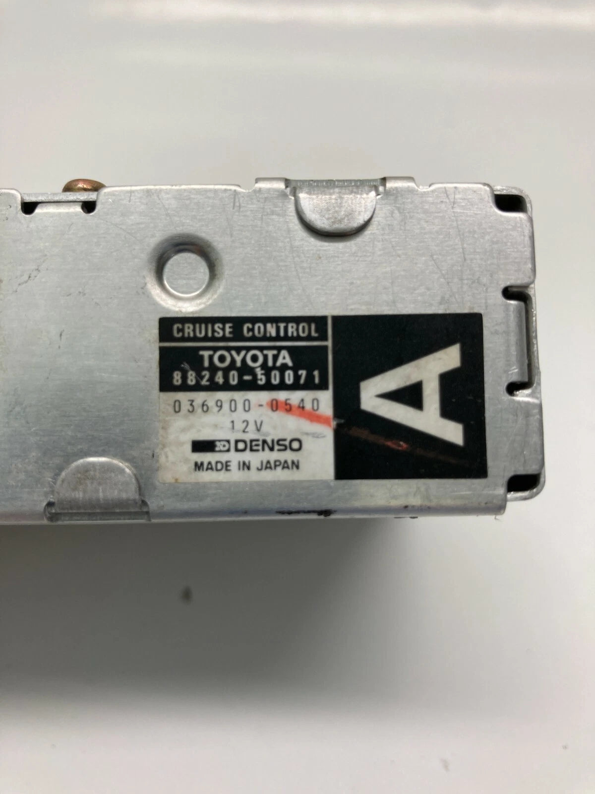 1996 1997 LEXUS LS400 CRUISE CONTROL MODULE COMPUTER 88240-50071 OEM