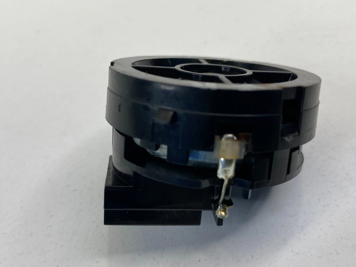2013-2020 CHEVROLET SONIC FRONT RIGHT PASSENGER DOOR TWEETER SPEAKER 13240950