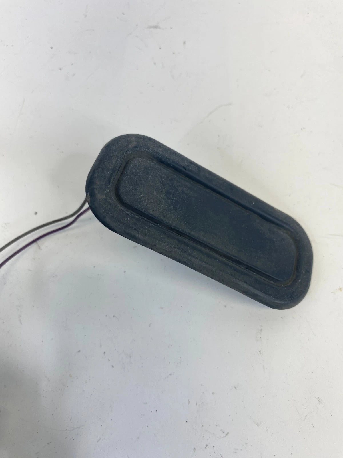 2009-2017 BUICK ENCLAVE REAR BACKUP CAMERA LICENSE PLATE LIGHT LAMP 23448411 OEM