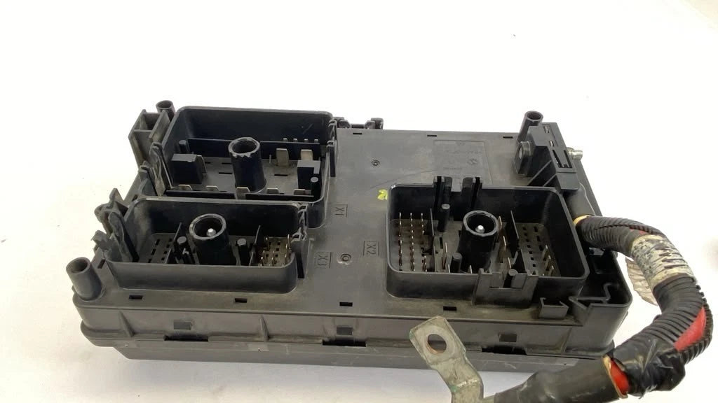 2010 2011 CADILLAC SRX 3.0L ENGINE FUSE BOX FUSEBOX W/O FOG LIGHTS 15896994 OEM