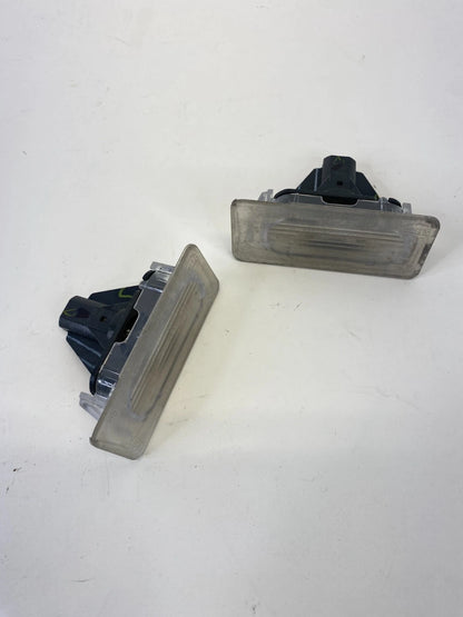 2014-2019 TOYOTA COROLLA REAR LICENSE PLATE LIGHTS PAIR SET ASSEMBLY OEM