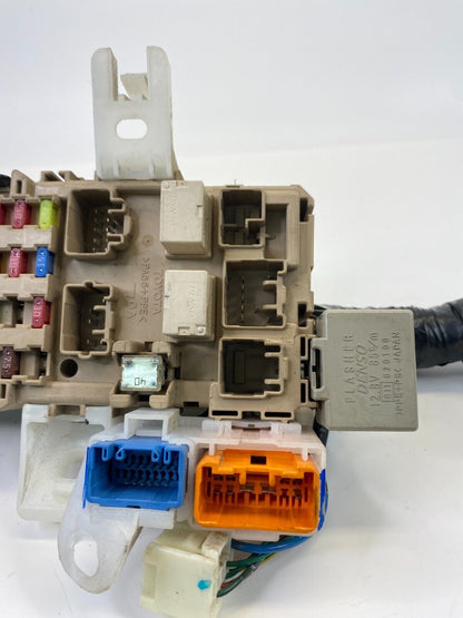 1998-2005 Lexus GS300 Interior Fuse Relay Box Body Control Module 89226-3004 OEM