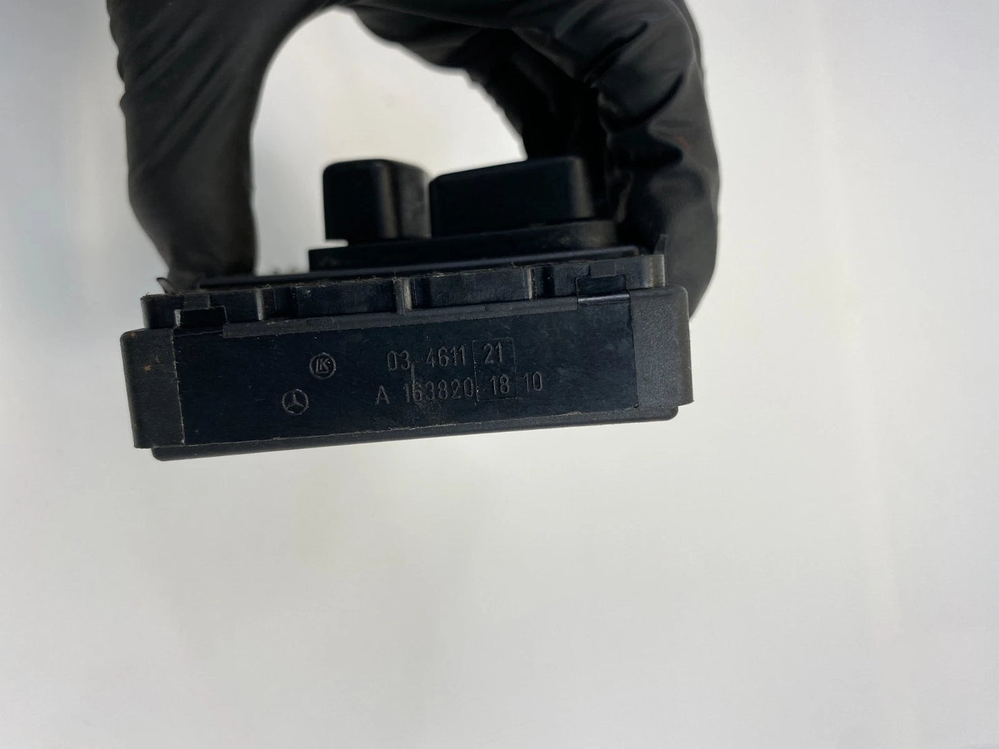 2001-2003 MERCEDES-BENZ ML320 FRONT LEFT POWER SEAT CONTROL SWITCH A1638201910