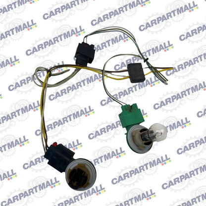 2010 CHRSYLER TOWN & COUNTRY REAR WIRING HARNESS TAIL LIGHT TAILLIGHT ASSY OEM