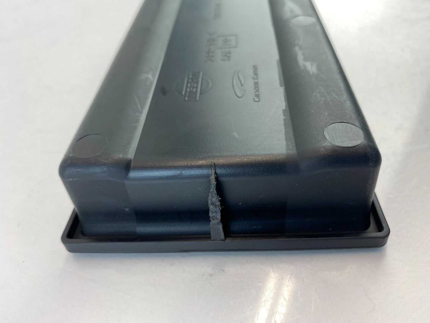 2003-2008 INFINITI G35 SEDAN FRONT CENTER CONSOLE POCKET STORAGE COIN TRAY OEM