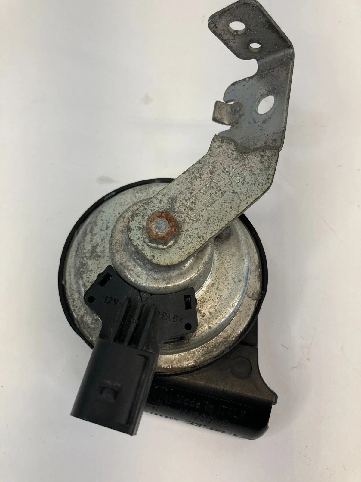 2009-2017 09-17 VOLKSWAGEN TIGUAN SUV HIGH TONE HORN NOTE ALARM SIREN A046522