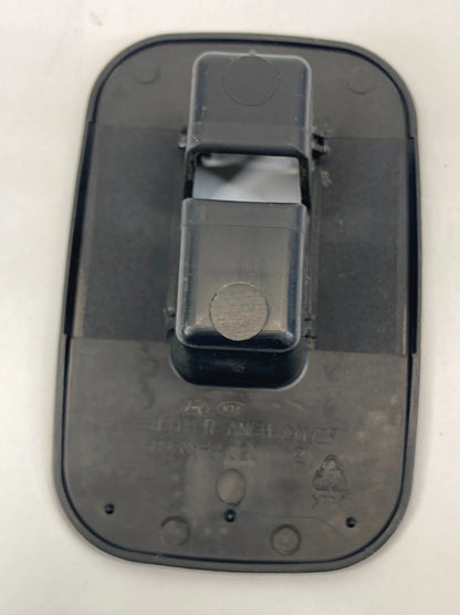 2010 2011 10 11 KIA SOUL REAR CHILD SEAT ANCHOR CAP LID TRIM BEZEL 893912K020