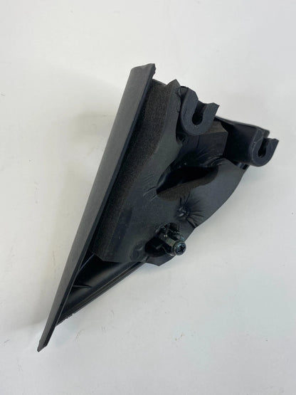 2006-2011 HYUNDAI ACCENT FRONT LEFT DRIVER DOOR MIRROR CORNER COVER TRIM OEM