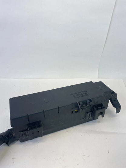2005-2007 JEEP LIBERTY INTERIOR CABIN FUSE BOX JUNCTION BLOCK 56047664AD OEM
