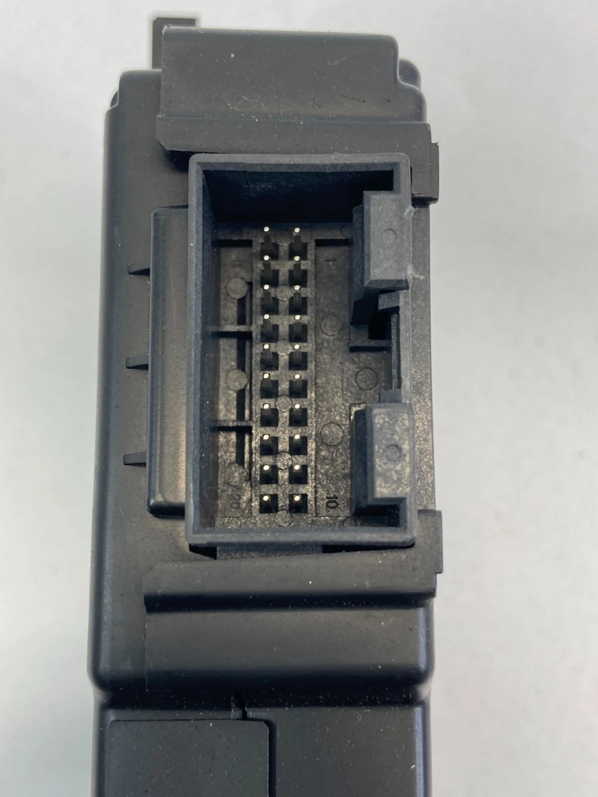 2010 KIA FORTE TIRE PRESSURE MONITOR CONTROL MODULE COMPUTER TPMS 95800-1M100