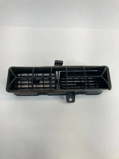 98 99 00 01 NISSAN ALTIMA CENTER DASH A/C AIR VENT DUCT GRILLE 68750-9E000 OEM