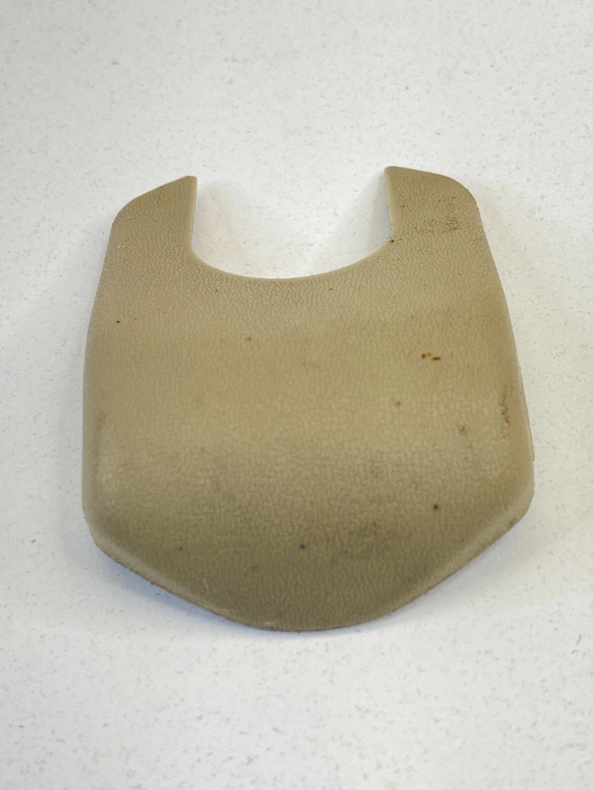 1995 96 97 98 99 2000 LEXUS SEDAN LS 400 SEAT TRACK END COVER TRIM 7213750020