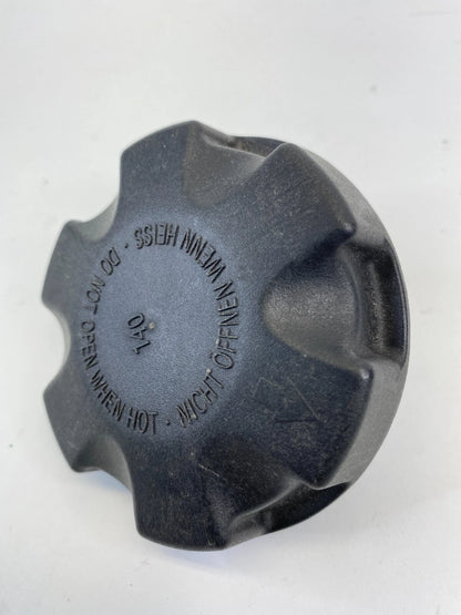2006 2017-2018 BMW 330I RADIATOR COOLANT EXPANSION TANK CAP LID COVER OEM