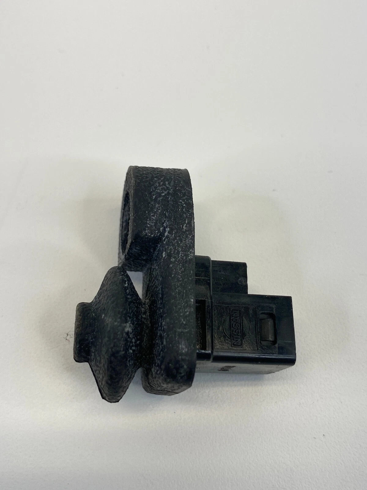 2003-2008 INFINITI G35 SEDAN DOOR AJAR JAMB LAMP LIGHT SWITCH BUTTON