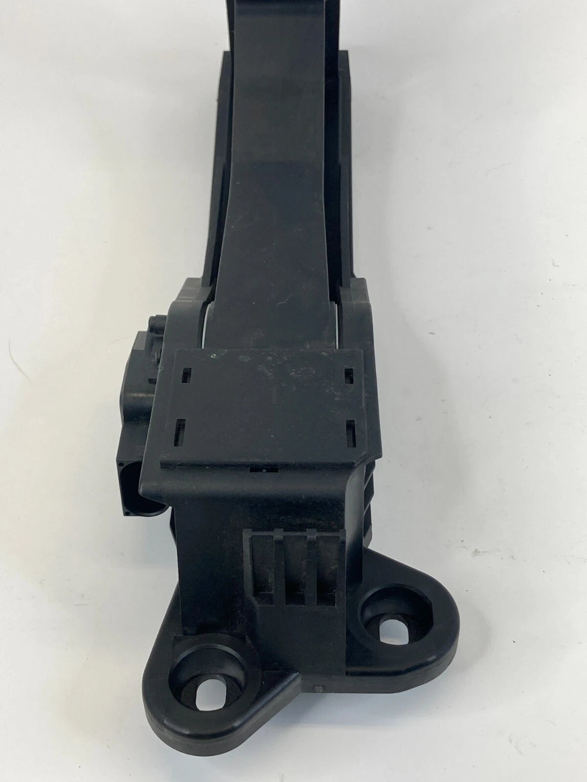 06-12 MERCEDES-BENZ ML350 THROTTLE ACCELERATOR GAS PEDAL SENSOR A1643000504 OEM