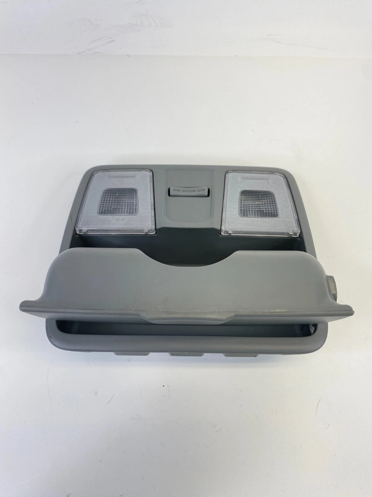 2012-2017 HYUNDAI ACCENT OVERHEAD CONSOLE MAP LIGHT DOME LAMP 92800-1RXXX OEM