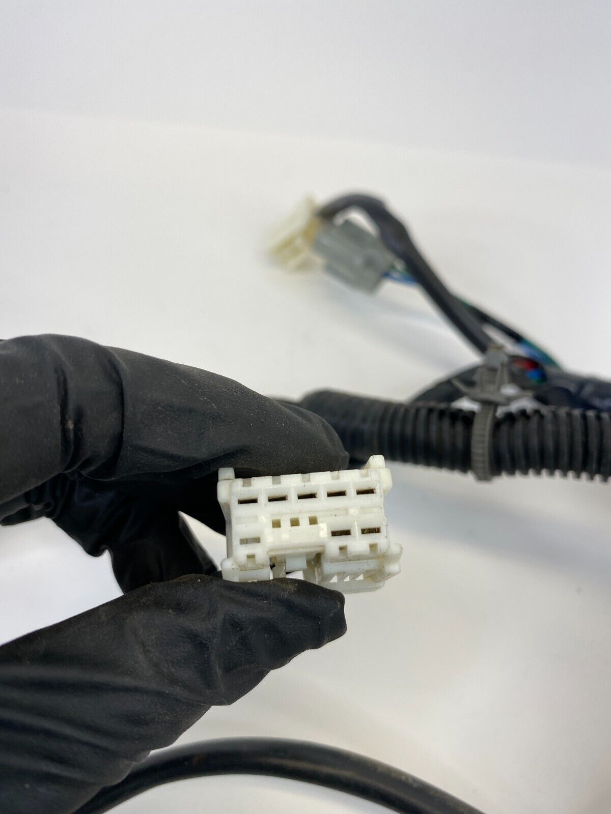 2004-2008 Nissan Maxima Rear Right Side Door Wire Wiring Harness 24126-ZA300 OEM