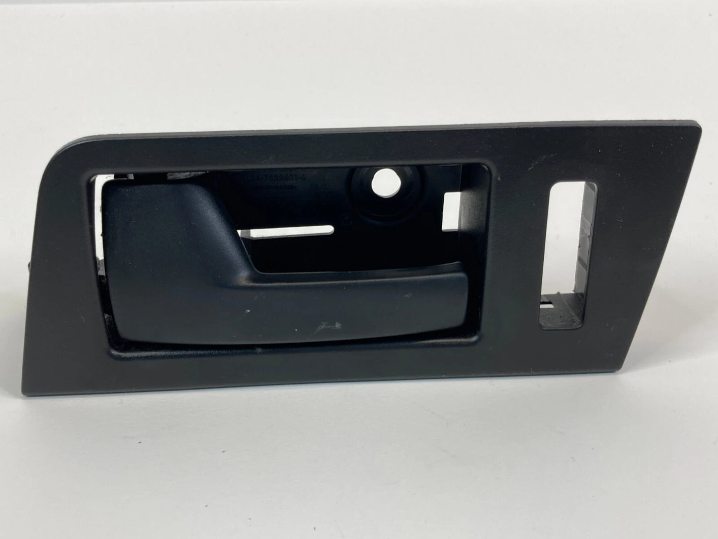 2008-2012 FORD ESCAPE FRONT LEFT DRIVER SIDE INNER DOOR HANDLE 8L847822601A OEM