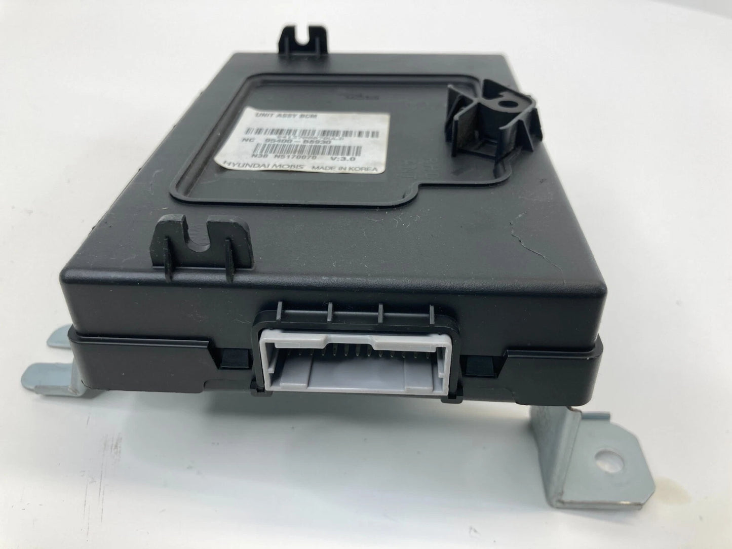 2013 2014 HYUNDAI SANTA FE 3.3L BODY CONTROL MODULE UNIT BCM ECU 95400-B8930 OEM
