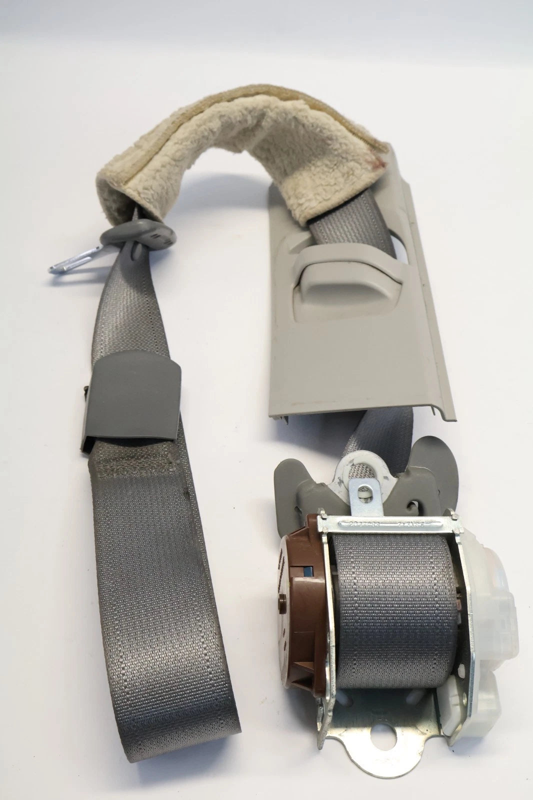 2011-2014 TOYOTA SIENNA REAR RIGHT 2ND ROW SEAT BELT RETRACTOR 2431595 OEM