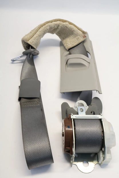 2011-2014 TOYOTA SIENNA REAR RIGHT 2ND ROW SEAT BELT RETRACTOR 2431595 OEM