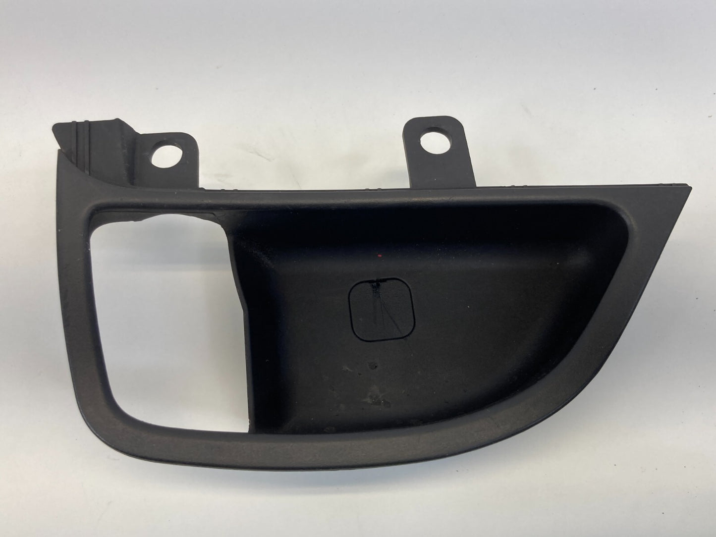 2011-2016 Hyundai Elantra Rear Left Inner Door Handle Bezel Cover 83611-MD100