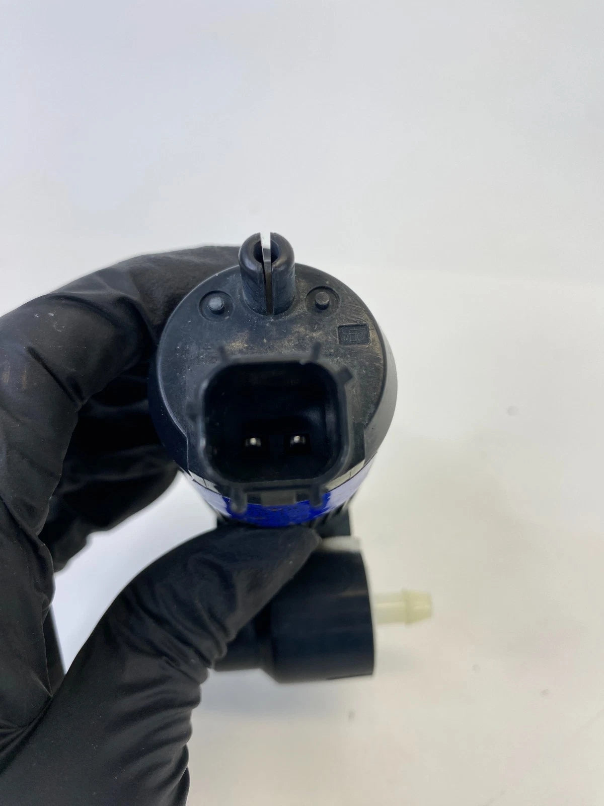 11-19 EXPLORER 13-19 INTERCEPTOR UTILITY WINDSHIELD WIPER WASHER FLUID PUMP OEM