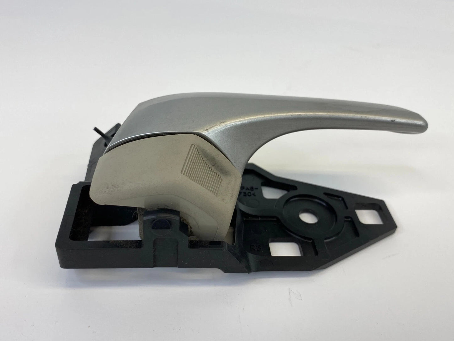 2012-2015 TOYOTA PRIUS FRONT RIGHT PASSENGER SIDE INNER INTERIOR DOOR HANDLE OEM