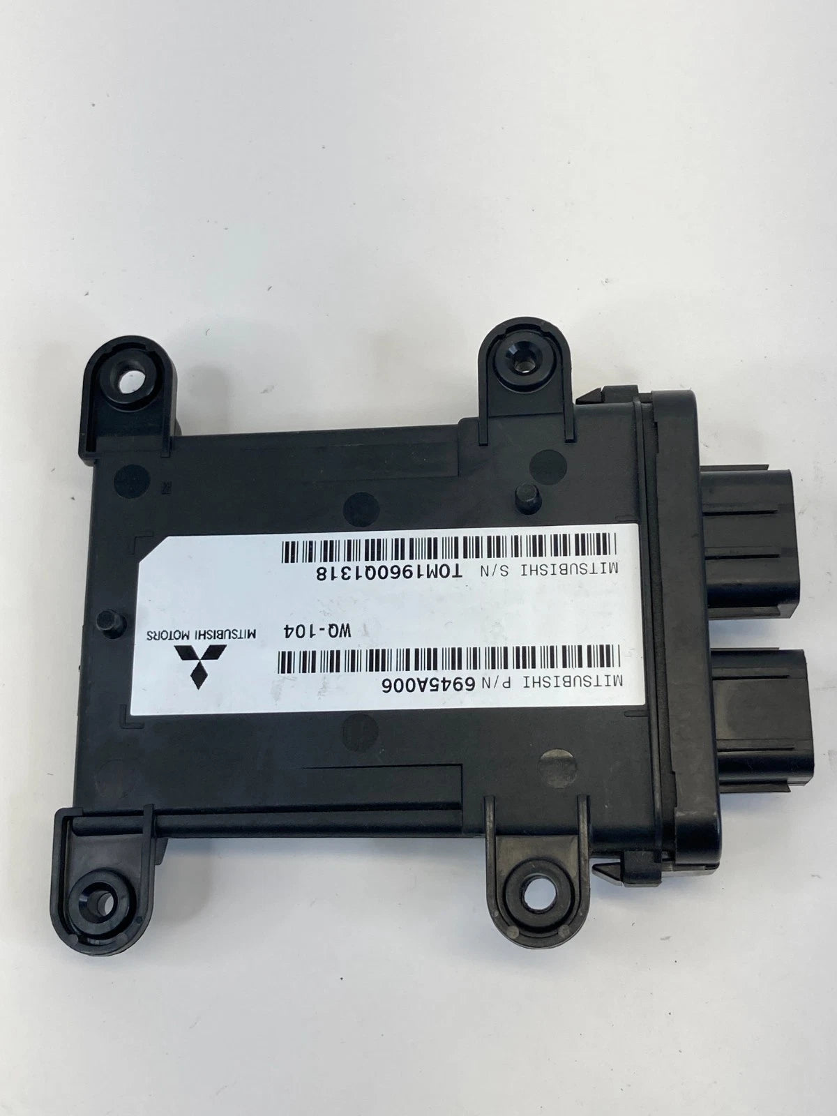 2011-2013 Mitsubishi Outlander Sport Seat Occupant Sensor Module 6945A006 OEM