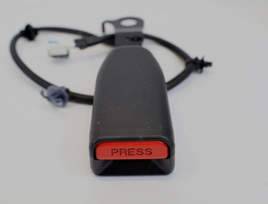 2016-2022 HONDA PILOT FRONT RIGHT SEAT BELT BUCKLE RECEPTACLE LATCH OEM