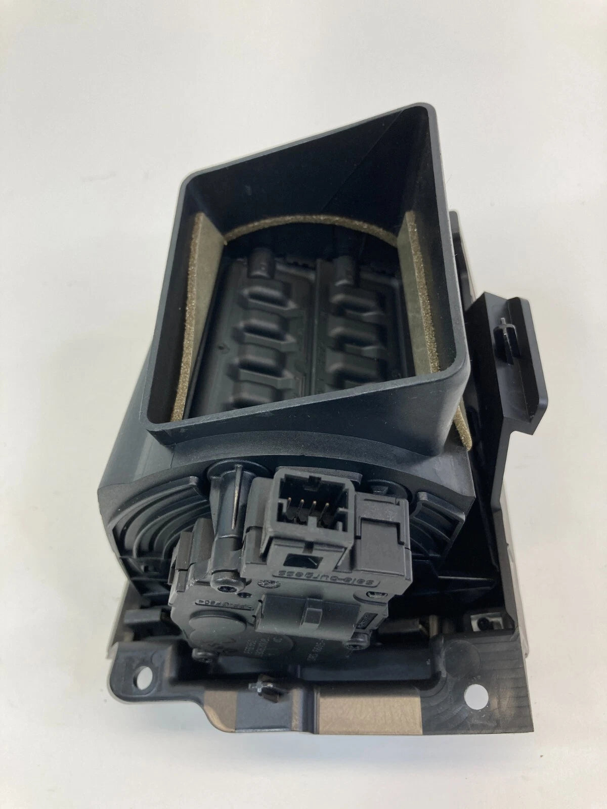 2009-2012 JAGUAR XF LEFT DRIVER DASH AC AIR VENT GRILLE OUTLET 8X23-014A23-AH