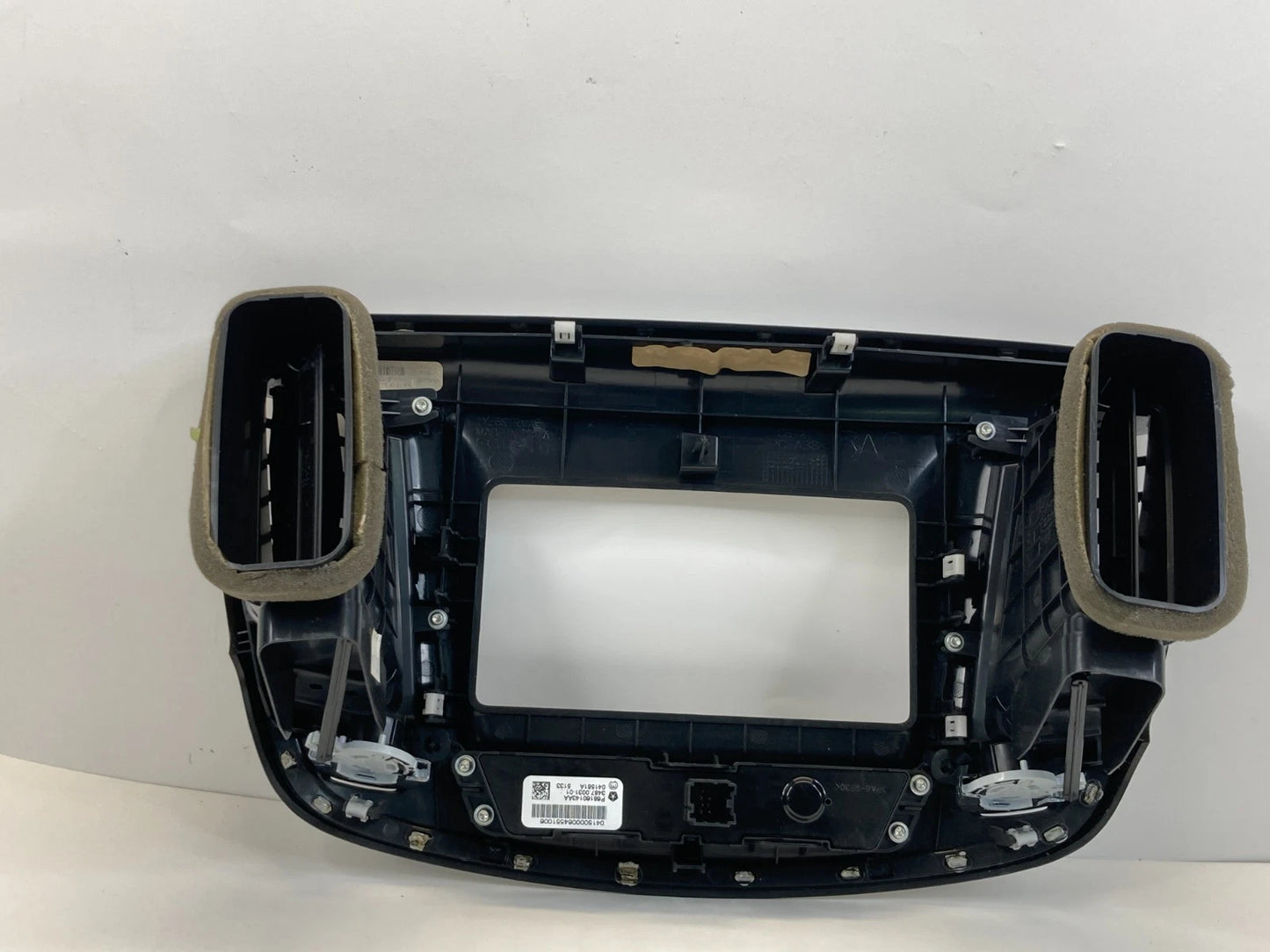 2015-2017 CHRYSLER 200 DASH RADIO BEZEL PANEL VENTS HAZARD SWITCH OEM 68160143AA
