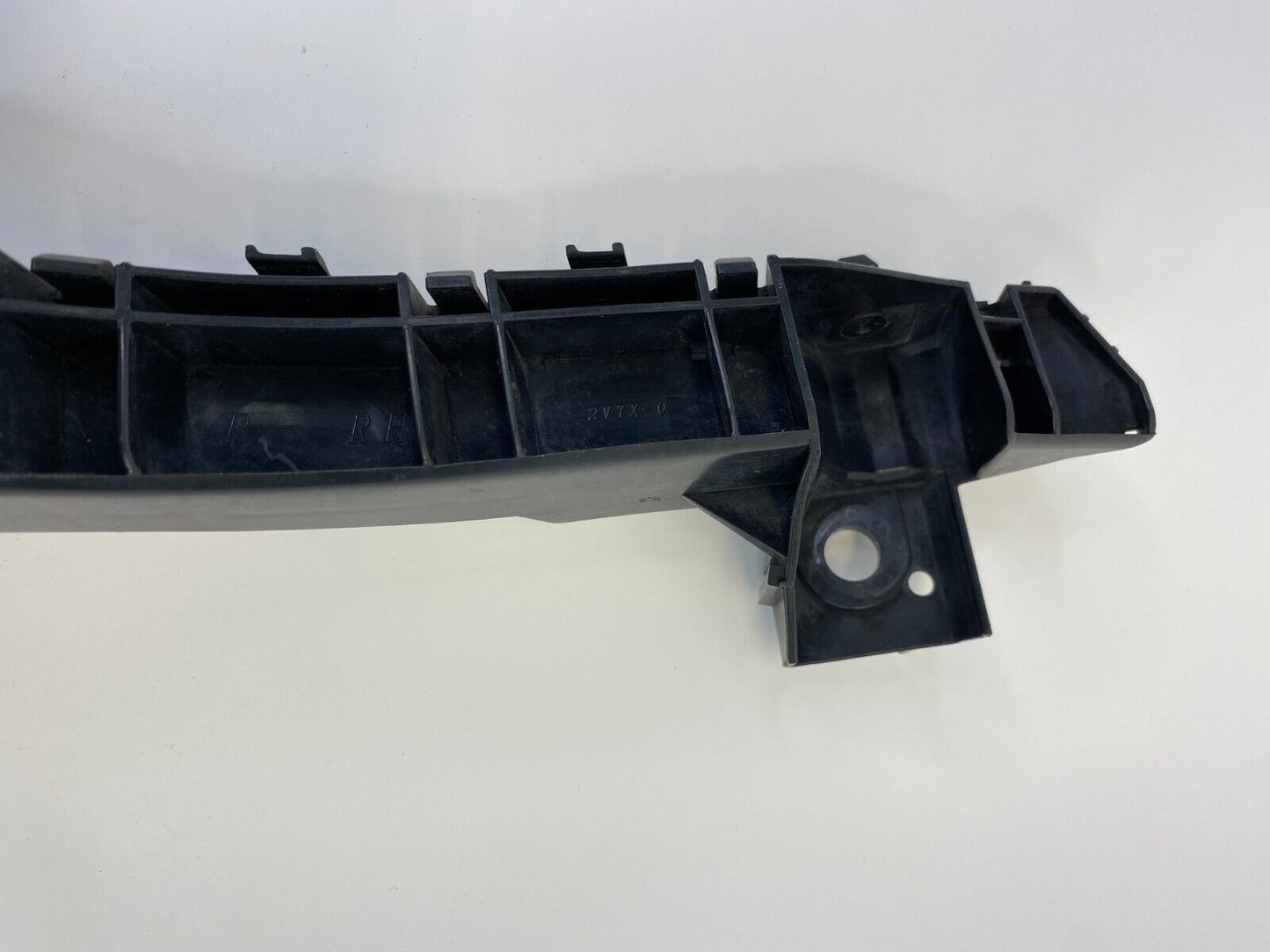 2009-2013 Subaru Forester Front Bumper Right Side Retainer Bracket Mount OEM