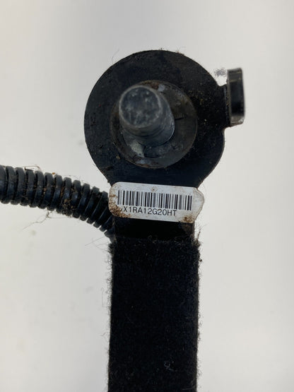 2011 2012 2013 Kia Sorento Front Right Passenger Side Seat Belt Buckle OEM