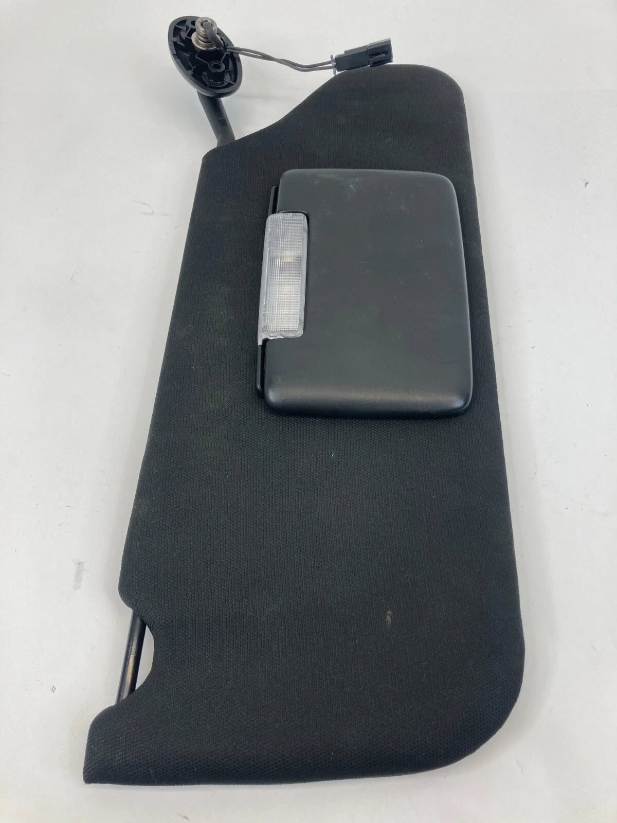 2011-2014 DODGE AVENGER RIGHT SIDE SUNVISOR PASSENGER SUN VISOR ILLUMINATED