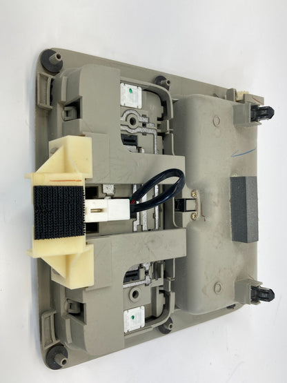 2003 2004 Infiniti G35 Roof Overhead Console Dome Light Lamp OEM