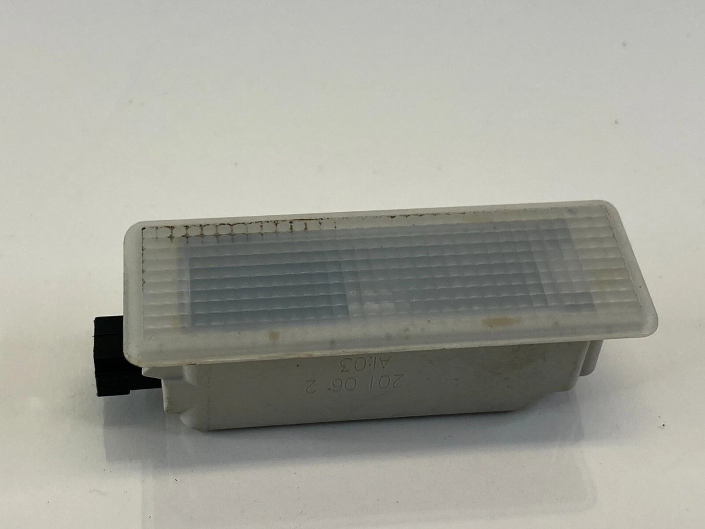 2007-2013 BMW X5 FRONT RIGHT INTERIOR FOOTWELL DOOR LAMP COURTESY LIGHT 6972605